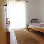 Sutic Apartment *