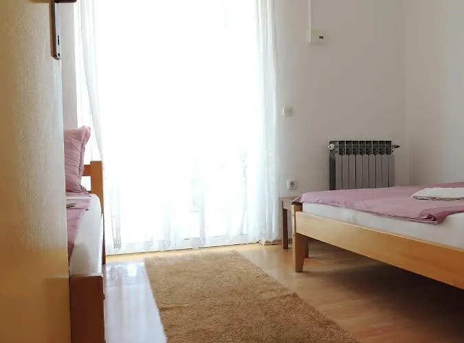 Sutic Apartman *