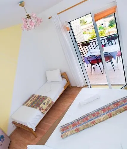 Sutic Apartman *